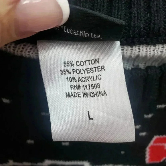 Star Wars Sweater - Picture 4 of 4